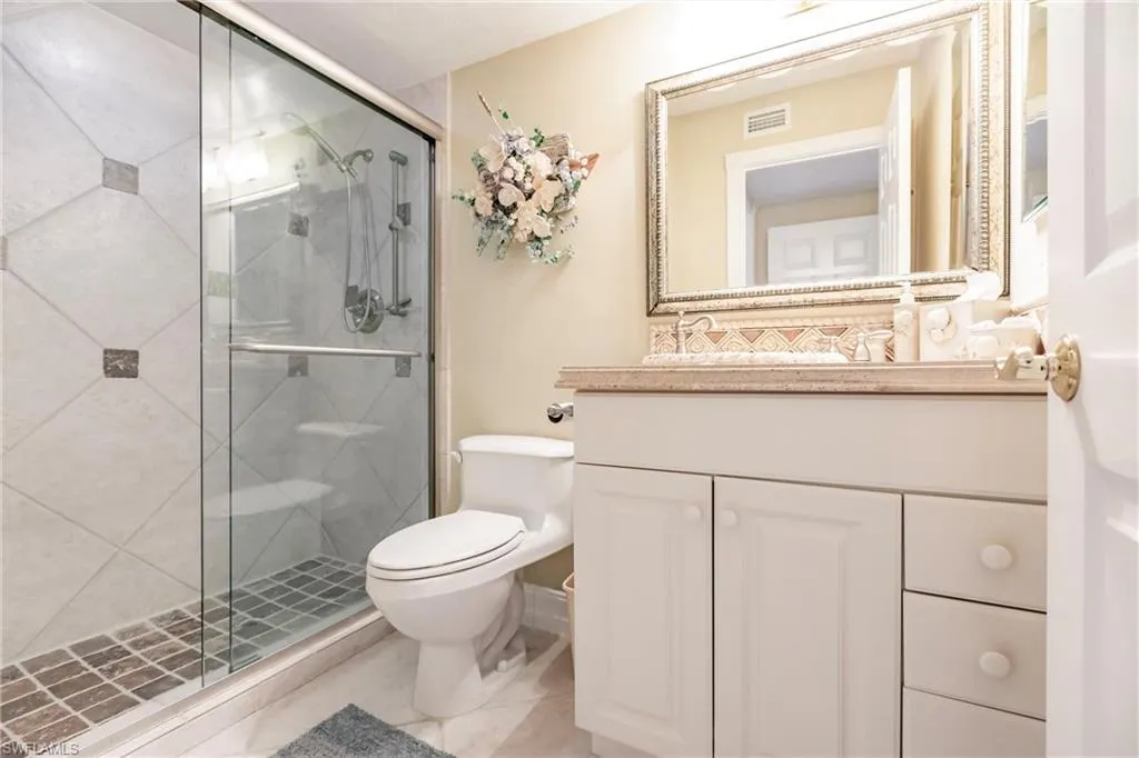 26131 Hickory BLVD, Bonita Springs, FL 34134,224089772