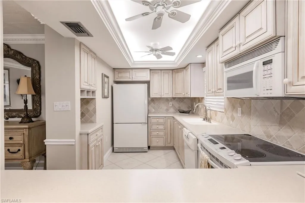 26131 Hickory BLVD, Bonita Springs, FL 34134,224089772