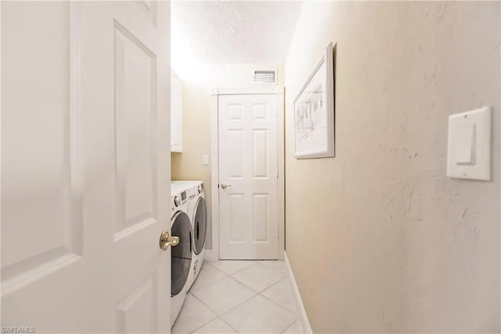 26131 Hickory BLVD, Bonita Springs, FL 34134,224089772