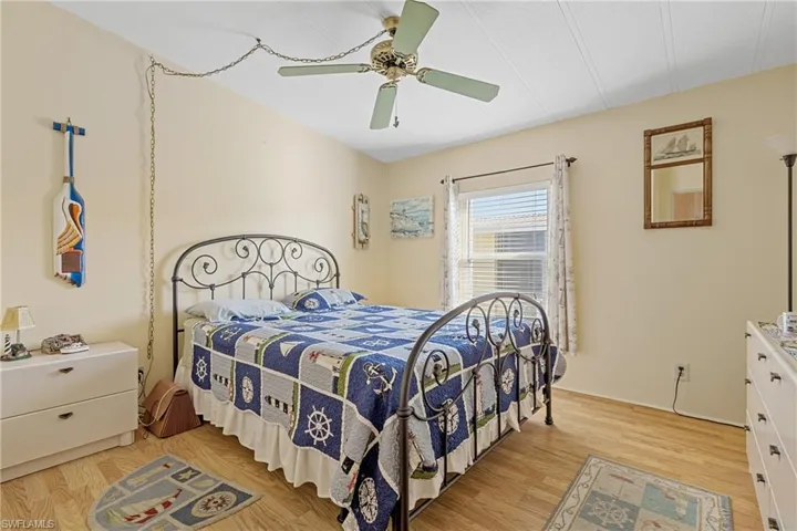 9250  Caloosa  DR, North Fort Myers, FL 33903