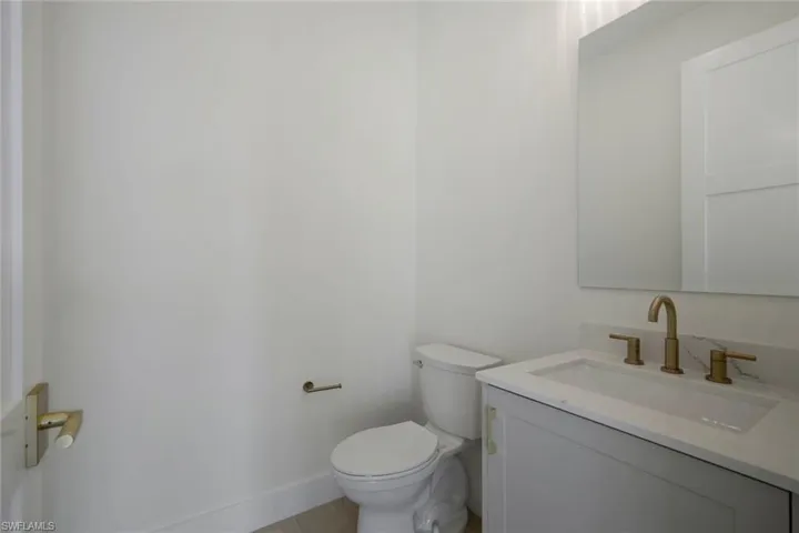 3815 Nw 22nd Ter, Cape Coral, Florida 33993