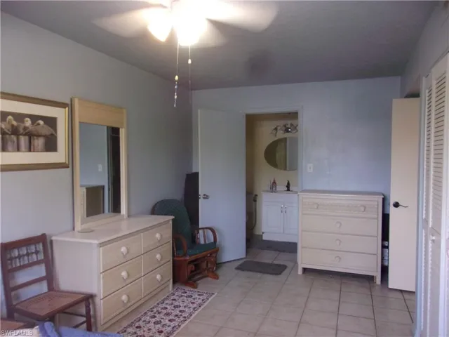 4728 Orange Grove Blvd 14, North Fort Myers, Florida 33903