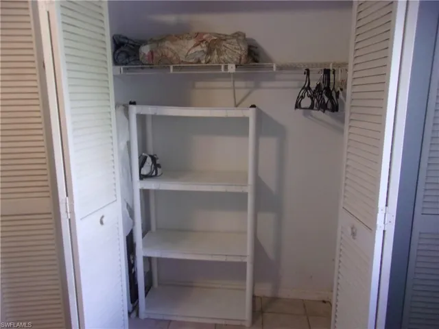 4728 Orange Grove Blvd 14, North Fort Myers, Florida 33903