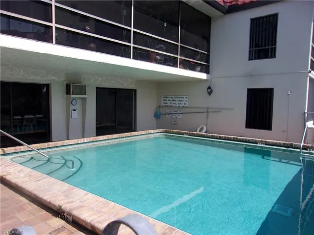 4728 Orange Grove Blvd 14, North Fort Myers, Florida 33903
