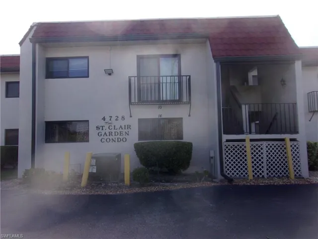 4728 Orange Grove Blvd 14, North Fort Myers, Florida 33903