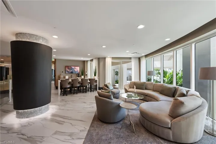 Seaglass Second Floor Lounge Area