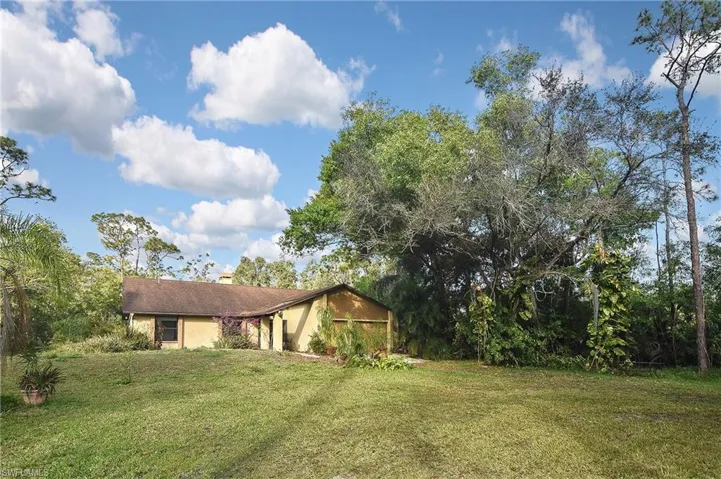 12300  Flintlock  LN, Fort Myers, FL 33912