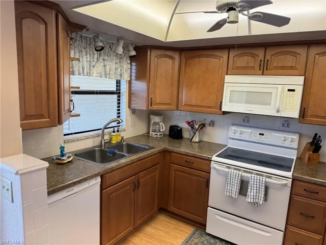 16340 Dublin Cir # 204, Fort Myers, Florida 33908
