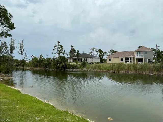1519 NE 36th  LN, Cape Coral, FL 33909