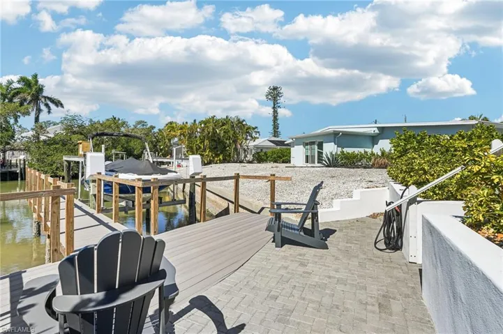 8338  Lagoon  RD, Fort Myers Beach, FL 33931