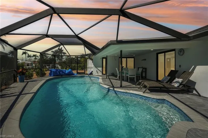 8338  Lagoon  RD, Fort Myers Beach, FL 33931