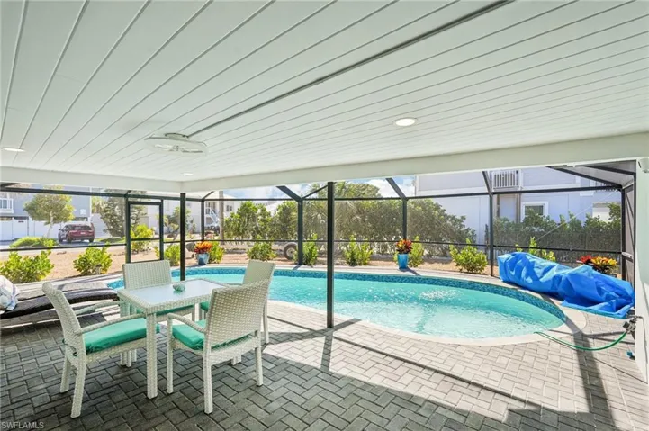 8338  Lagoon  RD, Fort Myers Beach, FL 33931