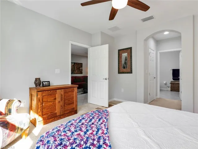 4250 Dutchess Park Rd, Fort Myers, Florida 33916