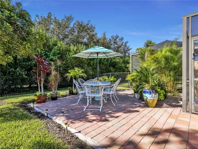 4250 Dutchess Park Rd, Fort Myers, Florida 33916