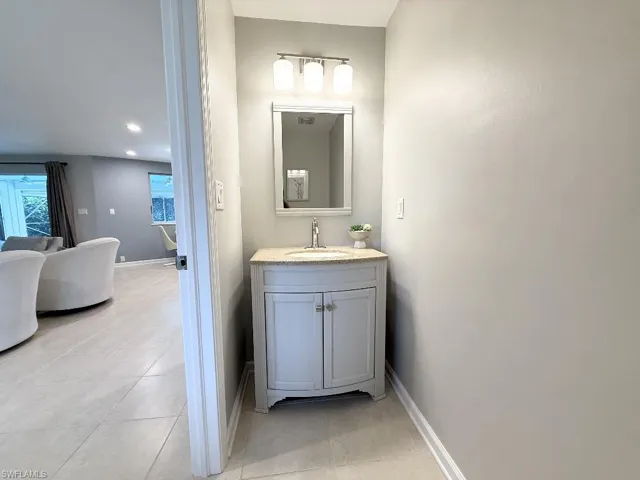 656 Dorando Ct, Marco Island, Florida 34145