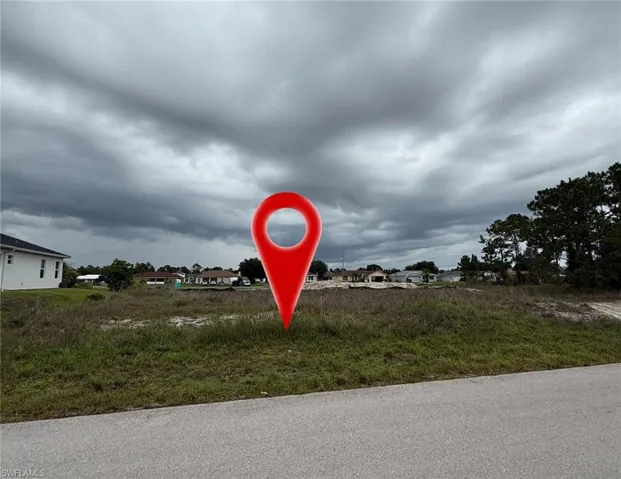 1215 Decature St E, Lehigh Acres, Florida 33974