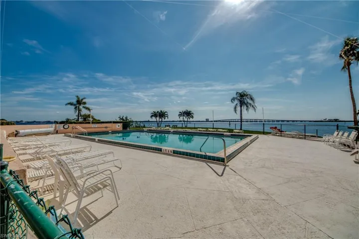 4260 Se 20th Pl # 804, Cape Coral Fl 33904