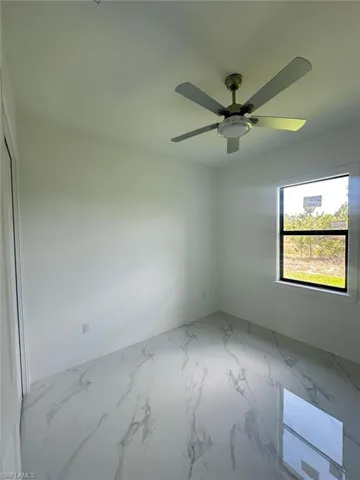 1022  Candlelight  DR, Lehigh Acres, FL 33974