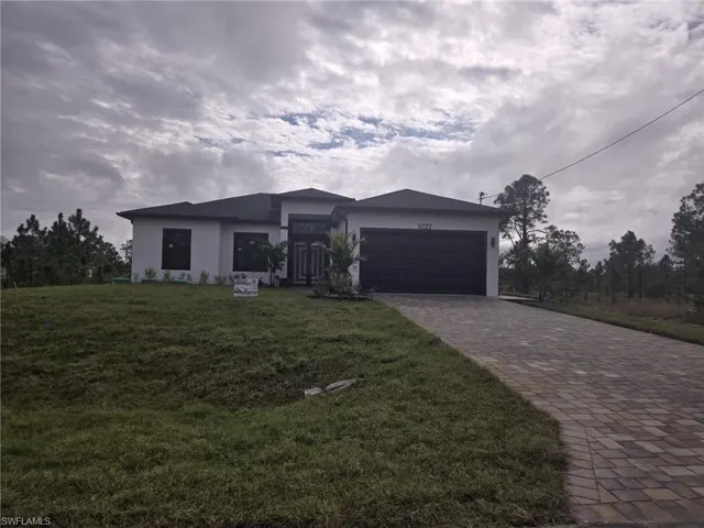 1022  Candlelight  DR, Lehigh Acres, FL 33974