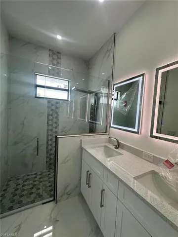 1022  Candlelight  DR, Lehigh Acres, FL 33974