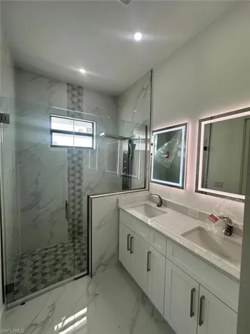 1022  Candlelight  DR, Lehigh Acres, FL 33974