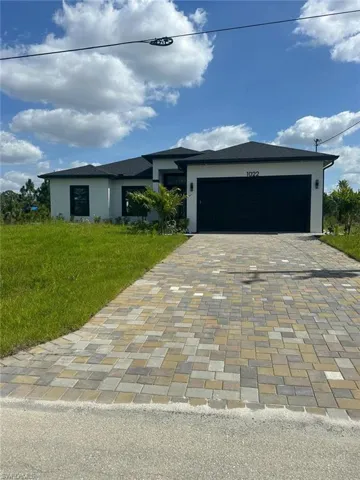 1022  Candlelight  DR, Lehigh Acres, FL 33974