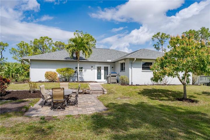 24199  Golden Eagle  LN, Bonita Springs, FL 34135