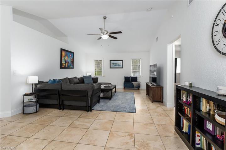 24199  Golden Eagle  LN, Bonita Springs, FL 34135