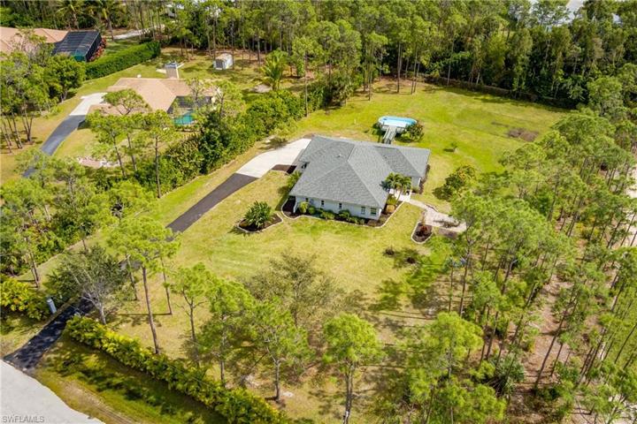 24199  Golden Eagle  LN, Bonita Springs, FL 34135