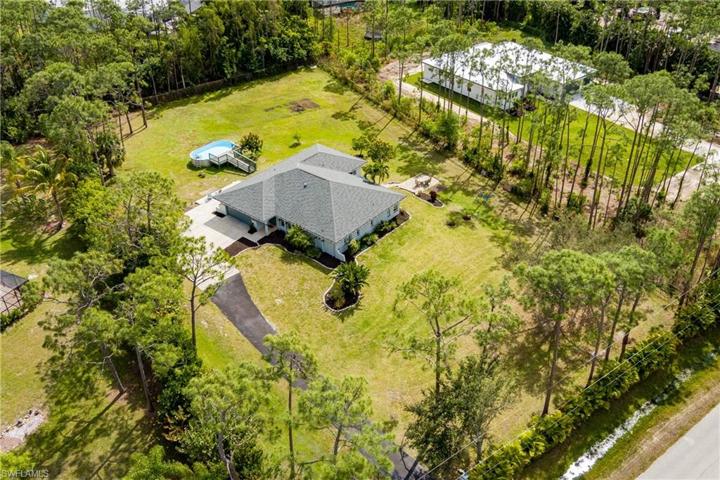 24199  Golden Eagle  LN, Bonita Springs, FL 34135