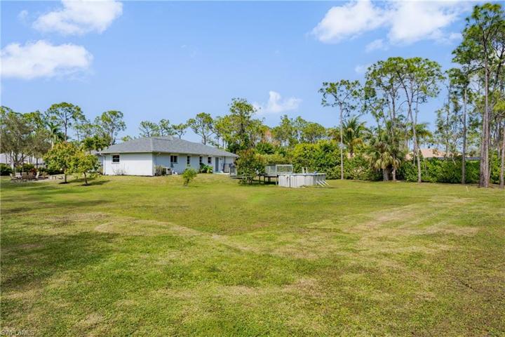 24199  Golden Eagle  LN, Bonita Springs, FL 34135