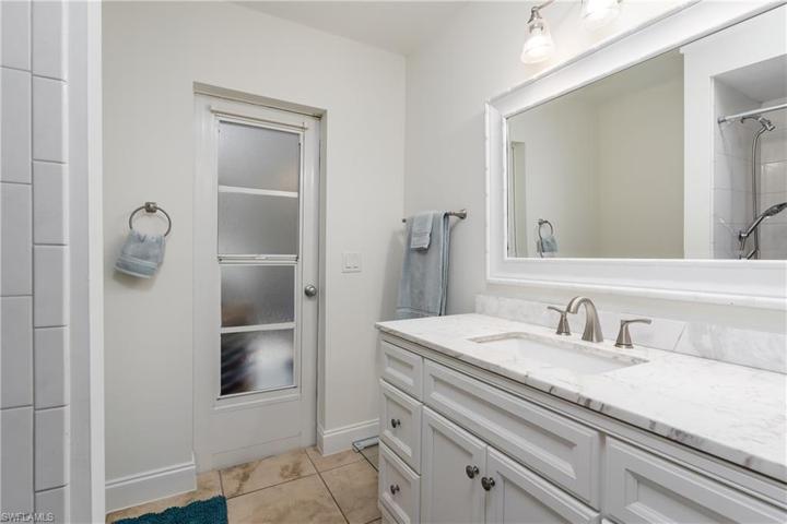 24199  Golden Eagle  LN, Bonita Springs, FL 34135