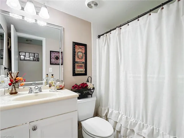 4245  27th SW CT, Naples, FL 34116