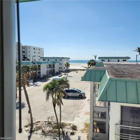 View of the Gulf and Beach from the Lanai
