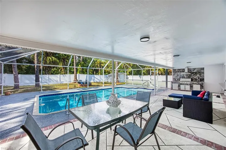 1842  Seafan  CIR, North Fort Myers, FL 33903