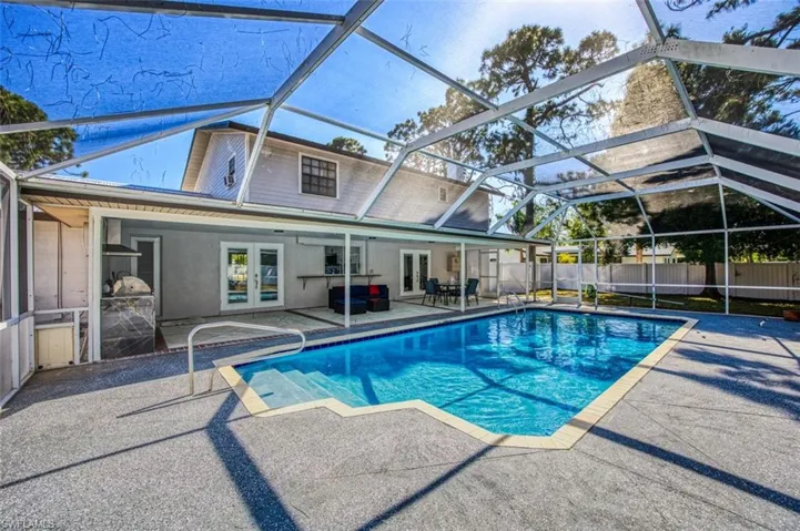 1842  Seafan  CIR, North Fort Myers, FL 33903