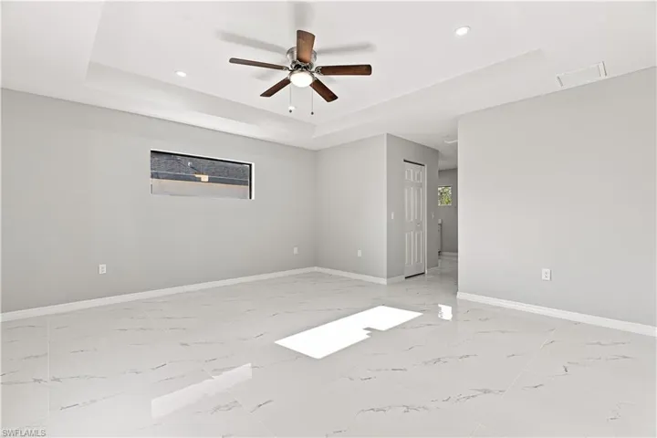 2513 Nw 24th Ter, Cape Coral, Florida 33993