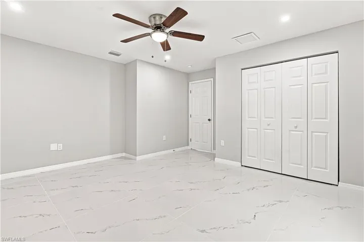 2513 Nw 24th Ter, Cape Coral, Florida 33993