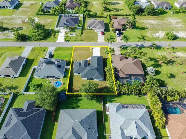 2513 Nw 24th Ter, Cape Coral, Florida 33993