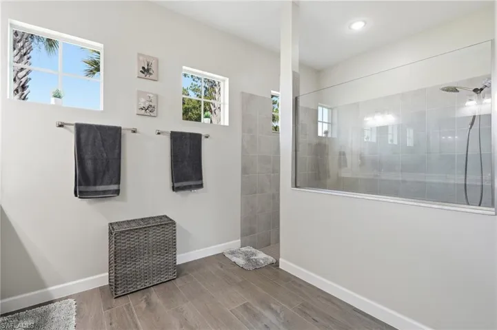 17040 Serengeti Cir, Alva, Florida 33920