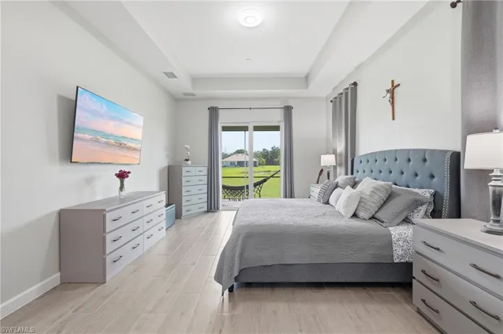 17040 Serengeti Cir, Alva, Florida 33920