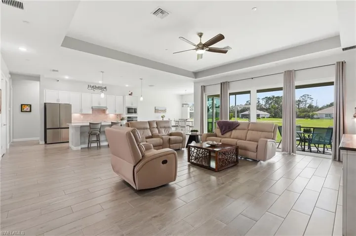 17040 Serengeti Cir, Alva, Florida 33920