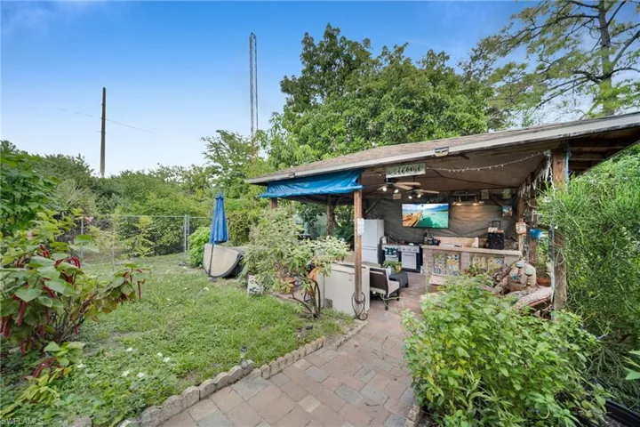 55 Loraine Ave S, Lehigh Acres, Florida 33976