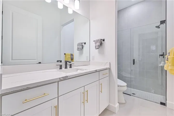 18236 Killinton Ct, Estero, Florida 33928