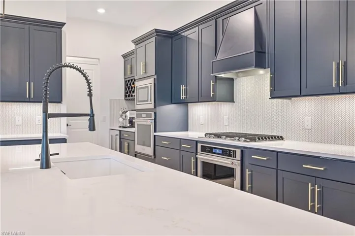 18236 Killinton Ct, Estero, Florida 33928