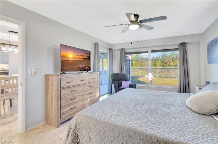 313  Inman  ST, Lehigh Acres, FL 33936