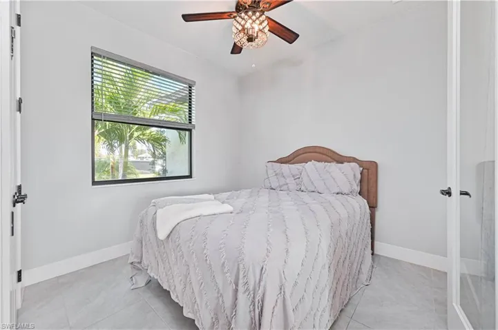 1308 SW 4th  LN, Cape Coral, FL 33991