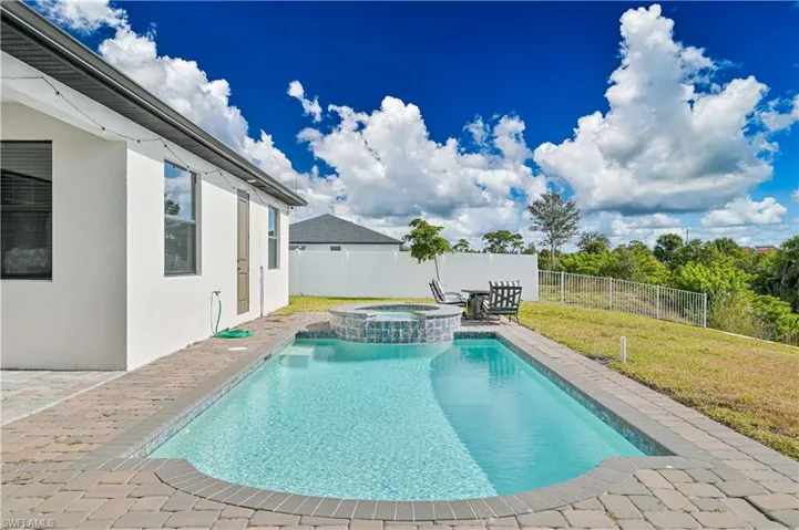 1308 SW 4th  LN, Cape Coral, FL 33991