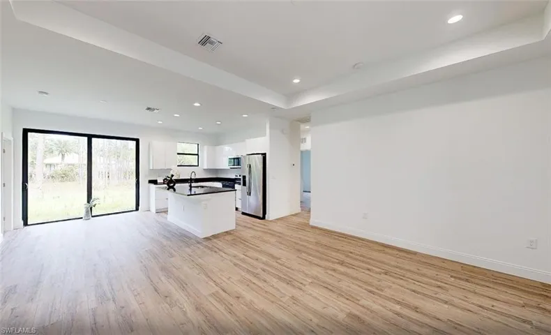 902 Magnolia, Lehigh Acres, Florida 33972