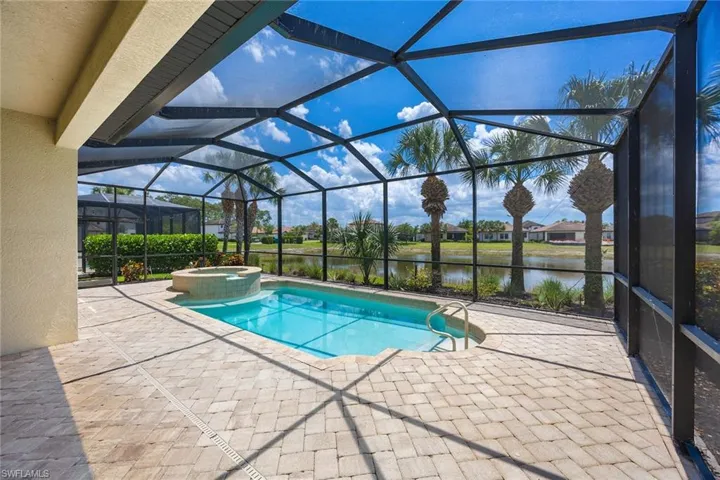 4722  Formosa  DR, Naples, FL 34119